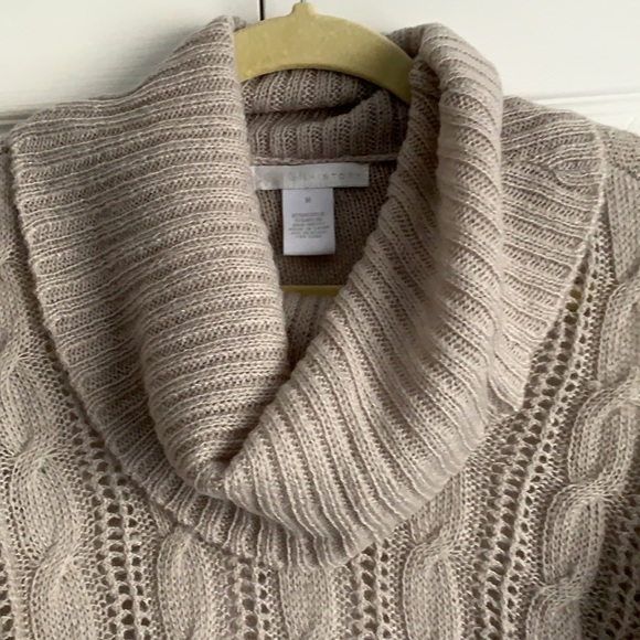 Design History Cold Shoulder Sweater - Picture 5 of 7